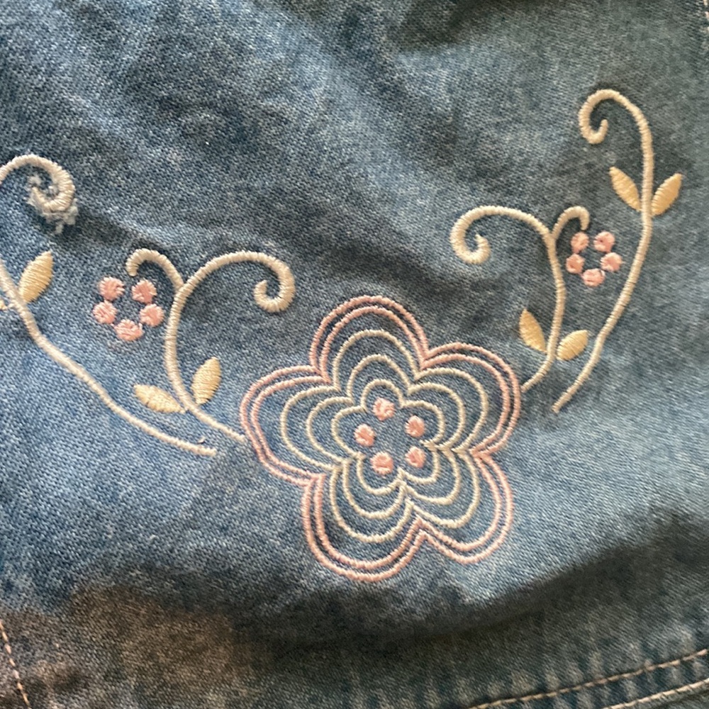 Vintage Barn Denim Embroidered Coat Jacket Shacket with Pockets - Picture 5 of 7